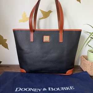 NEW Dooney & Bourke Tote